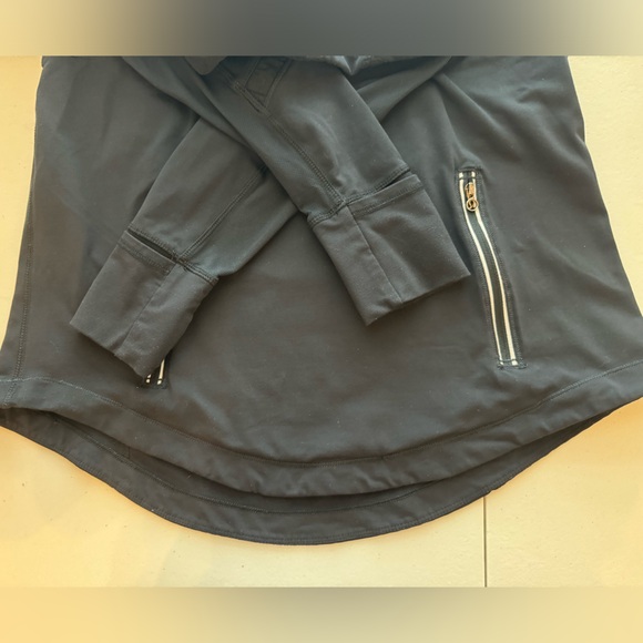 Lululemon asymmetrical quarter zip jacket Run Reflect Pullover Sz 12 - Picture 14 of 15